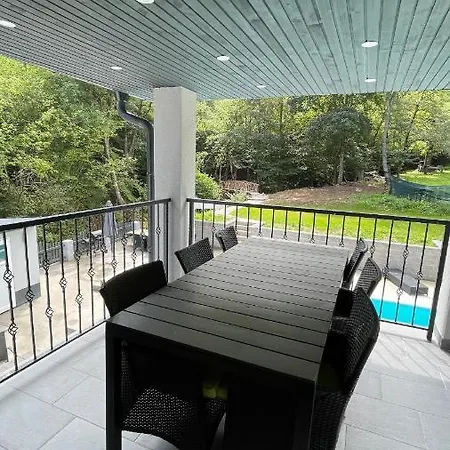 Villa Kristal *