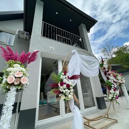 Villa Kristal *